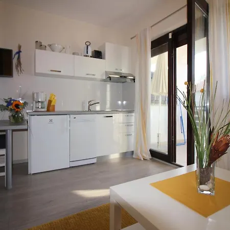Dr. Igda Apartments Porec Exterior photo