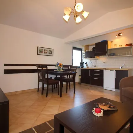 Dr. Igda Apartments Porec Exterior photo