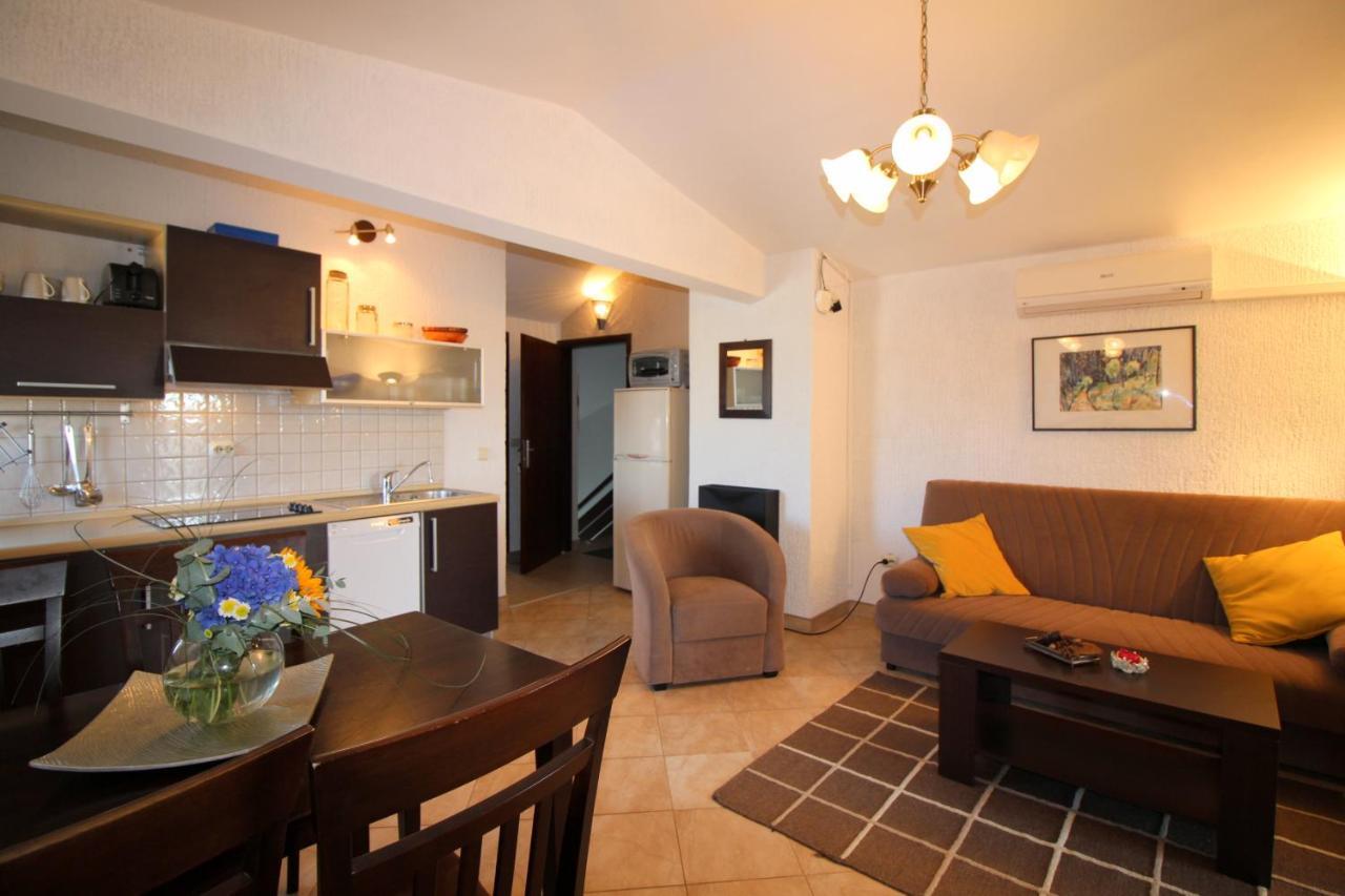 Dr. Igda Apartment